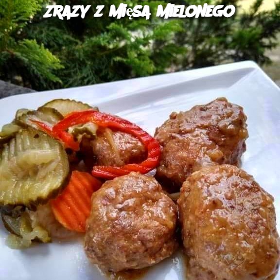 Zrazy z Mięsa Mielonego: A Polish Culinary Classic