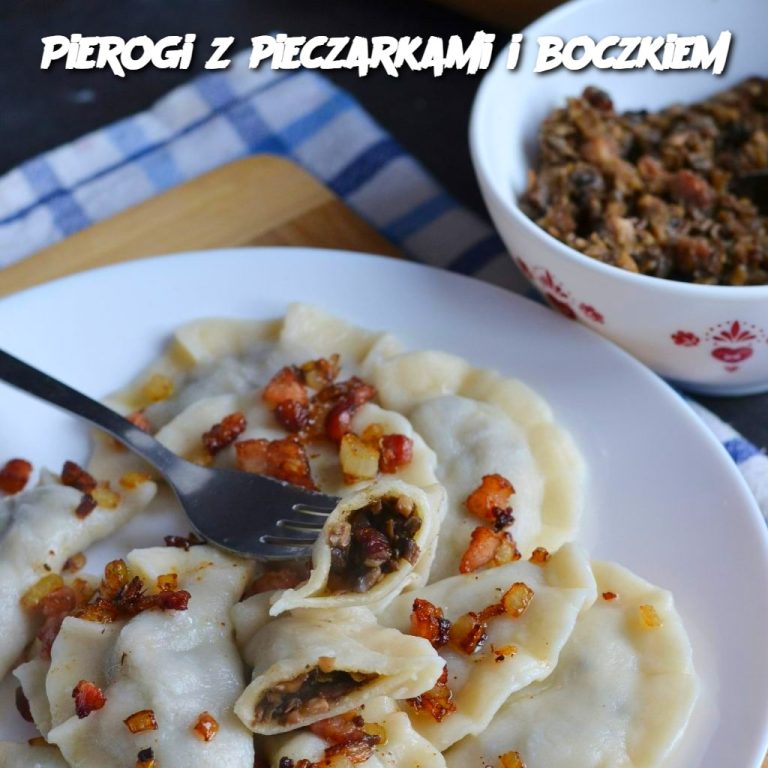 Pierogi z Pieczarkami i Boczkiem (Pierogi with Mushrooms and Bacon)