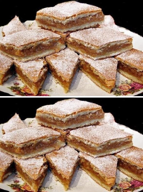 Szybki i pyszny przepis: Szarlotka na te chwile, kiedy masz ochotę na coś dobrego bez wysiłku